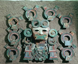 Røkelsesbrenner (detalj), ca. 350-550 (polykrom terrakotta)